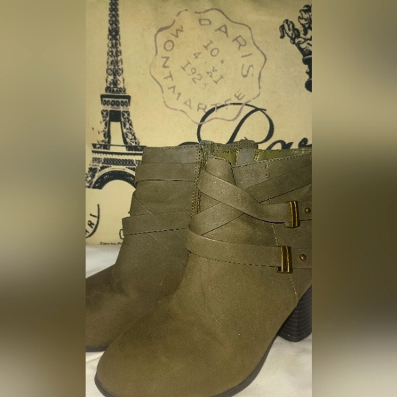 Ankle Booties - Picture 1 of 3